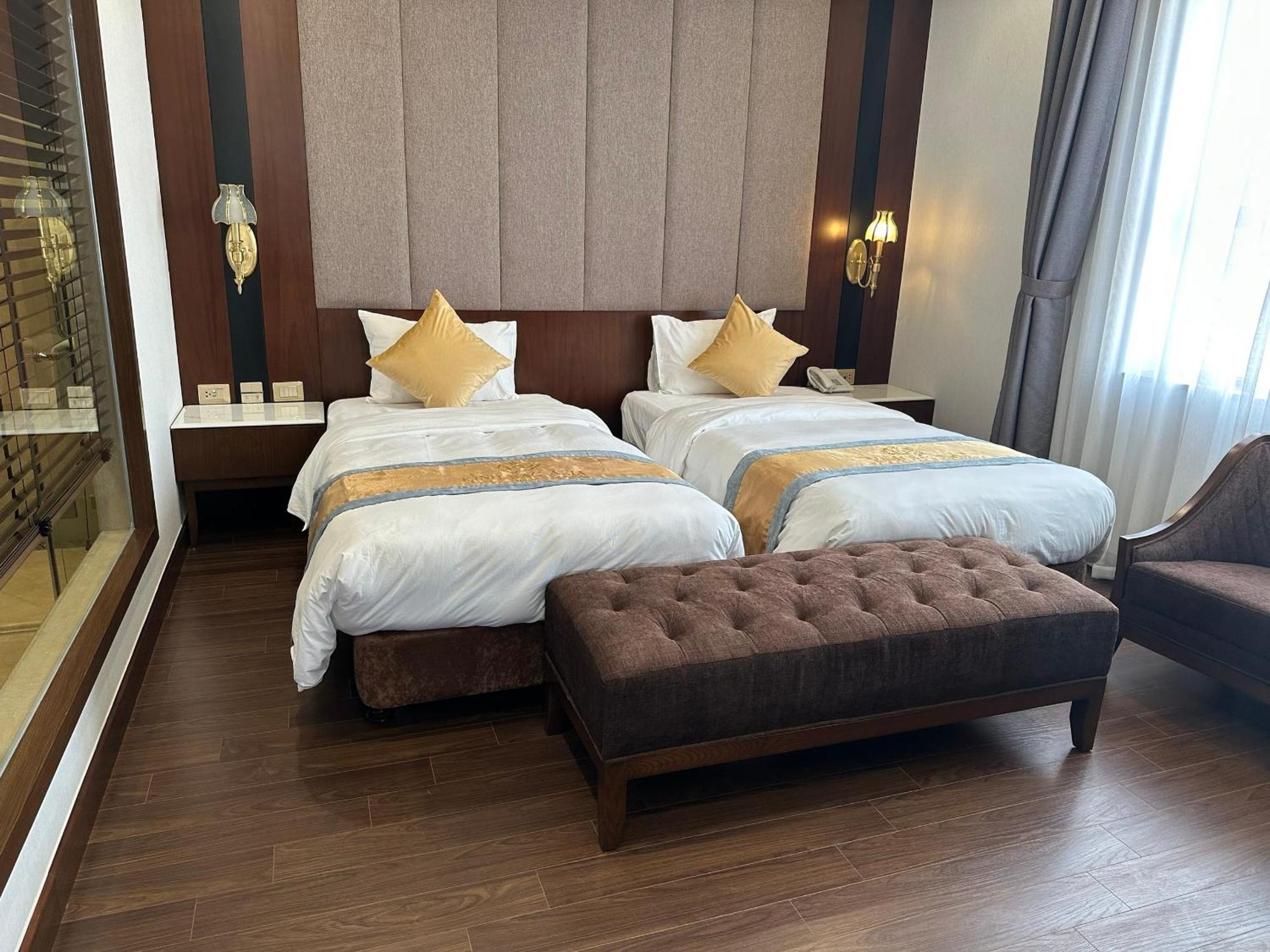 Kinh Bac Palace Hotel Bắc Ninh Exteriör bild