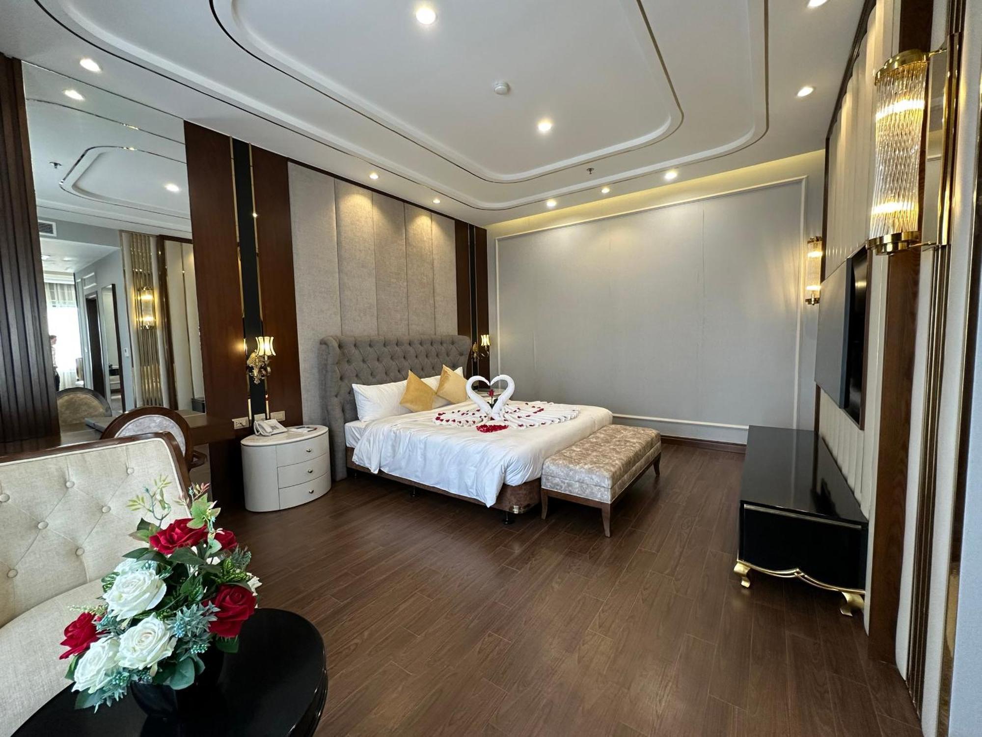 Kinh Bac Palace Hotel Bắc Ninh Exteriör bild