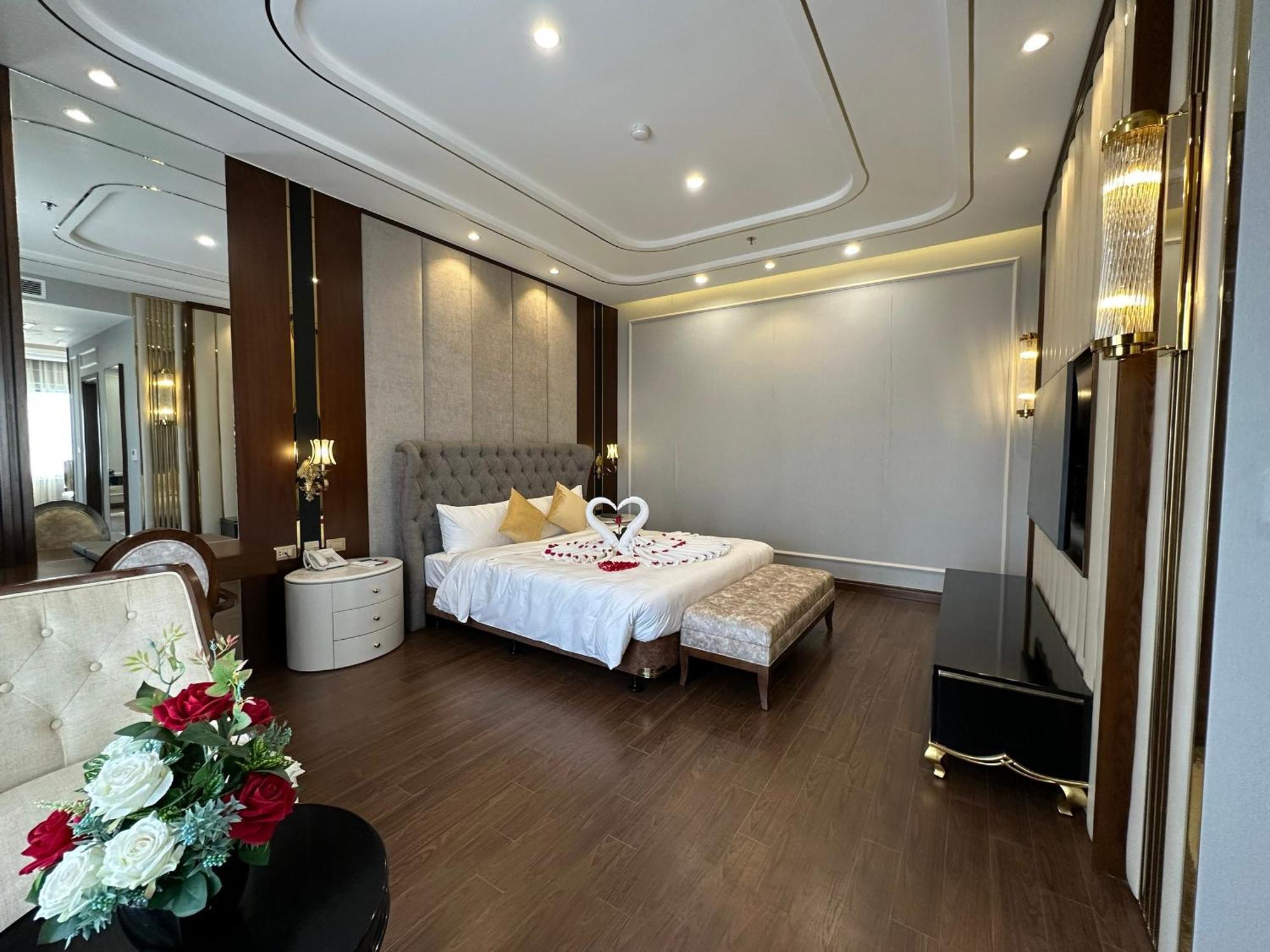 Kinh Bac Palace Hotel Bắc Ninh Exteriör bild