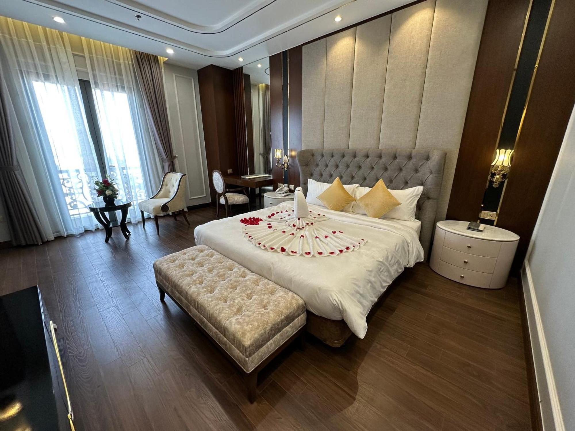 Kinh Bac Palace Hotel Bắc Ninh Exteriör bild